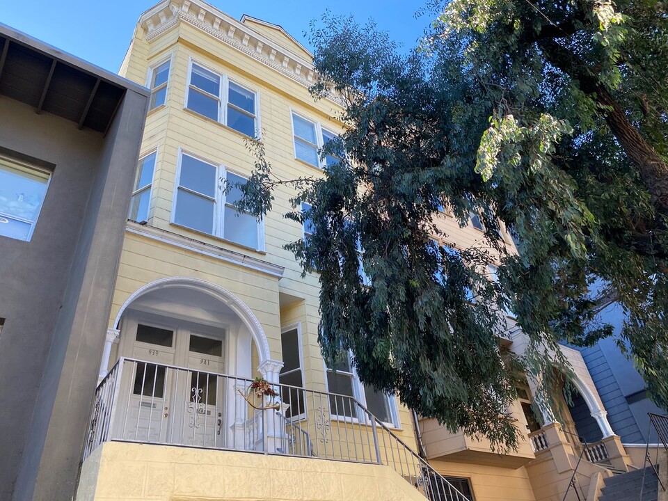 937-941-941 Hayes St in San Francisco, CA - Building Photo