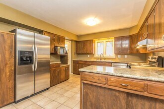 3512 Keyes Dr in Des Moines, IA - Building Photo - Building Photo