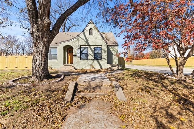 2317 Peabody Ave in Dallas, TX - Building Photo