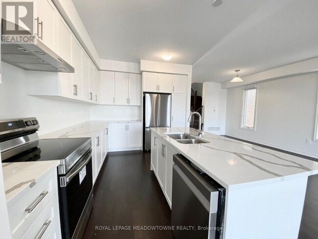 property at 1461 Savoline Blvd