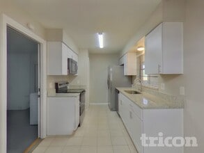 6427 Undine Way, Unit 912 in Orlando, FL - Building Photo - Building Photo