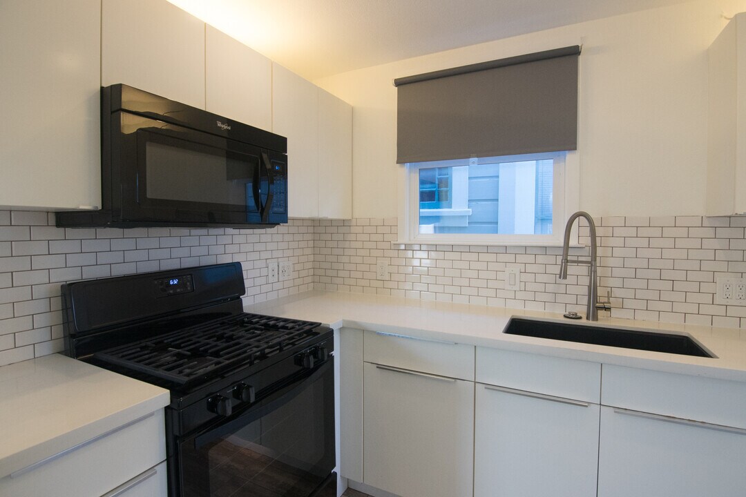 1009 Lincoln Ave in Alameda, CA - Building Photo