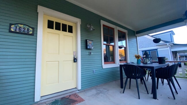 1628 S Henderson St in Fort Worth, TX - Building Photo - Building Photo