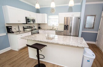 4868 Dahlia Ct, Unit 105 in Myrtle Beach, SC - Building Photo - Building Photo