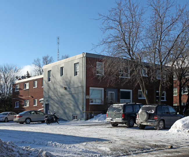 219 Cordova Rd in Oshawa, ON - Building Photo - Primary Photo