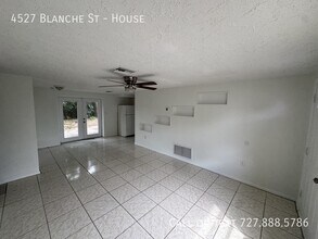 4527 Blanche St in New Port Richey, FL - Building Photo - Building Photo