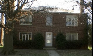 902 Kenwick Rd Apartments