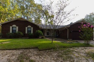 1805 Covey Dr in Jonesboro, AR - Building Photo
