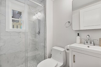 25 Seaton Pl NE in Washington, DC - Building Photo - Building Photo