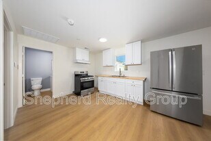 7721 Janet Ave in Riverside, CA - Building Photo