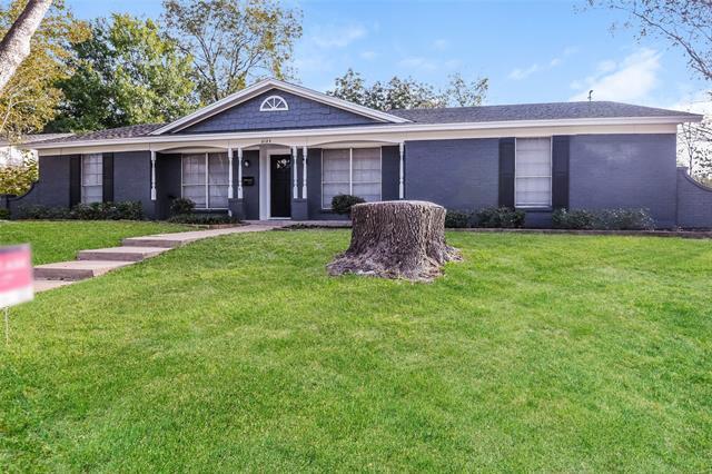 property at 2125 Rockmoor Dr