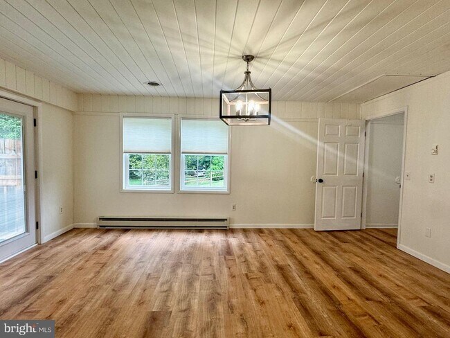 1380 Sand Hill Rd in Hummelstown, PA - Building Photo - Building Photo