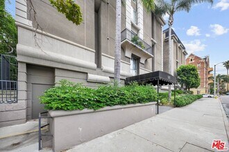 585 N Rossmore Ave, Unit 504 in Los Angeles, CA - Building Photo - Building Photo