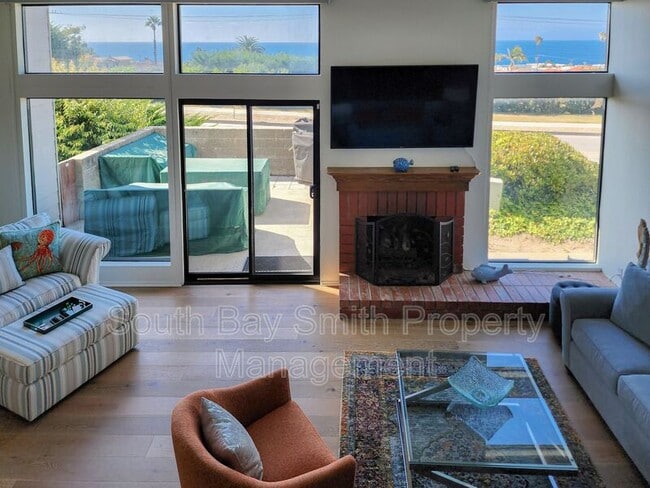 property at 420 Palos Verdes Blvd