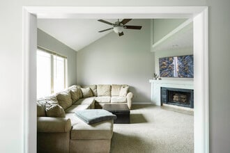 67 Groton Dr in Westerville, OH - Building Photo - Building Photo