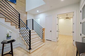 5604 Matalee Ave in Dallas, TX - Building Photo - Building Photo