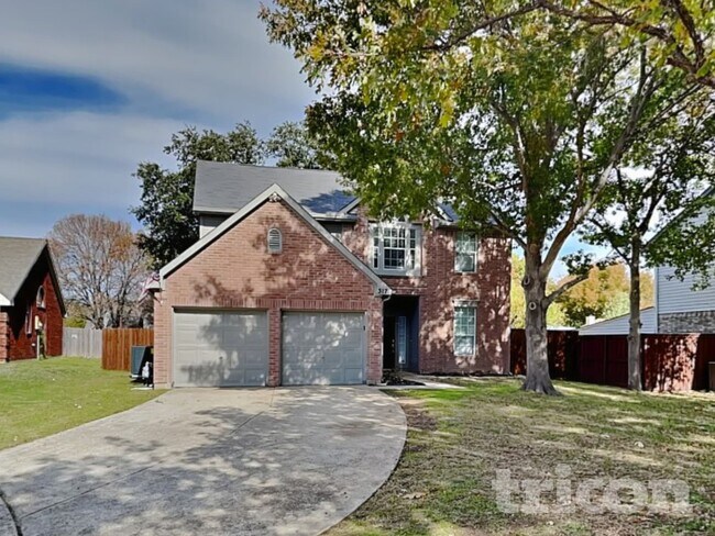 317 Meandering Way Ct in Glenn Heights, TX - Building Photo - Building Photo