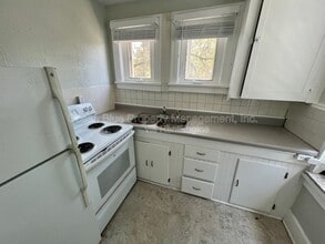 1310 28th St N in St. Petersburg, FL - Foto de edificio - Building Photo