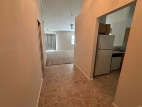 7131 Greenlake Dr in Evansville, IN - Building Photo - Building Photo