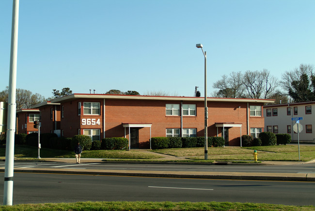 9652 Selby Pl in Norfolk, VA - Building Photo - Building Photo