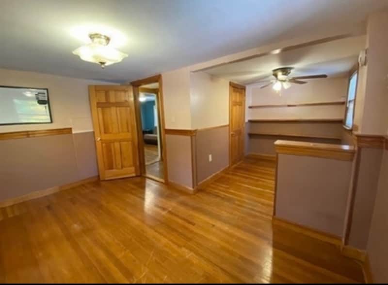 74 Oak St in Randolph, MA - Foto de edificio