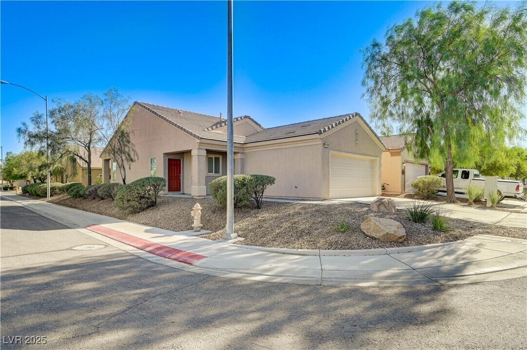 3509 Herring Gull Ln in North Las Vegas, NV - Building Photo