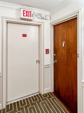 2324 Madison Rd, Unit 802 in Cincinnati, OH - Building Photo - Building Photo