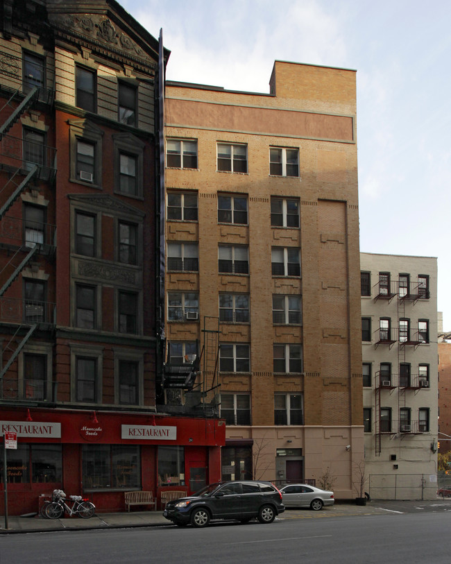 22 Watts St in New York, NY - Building Photo - Building Photo