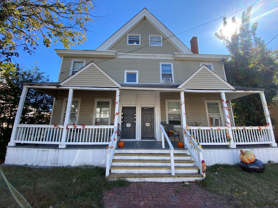 14 Chestnut St in Salem, NJ - Building Photo