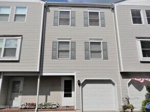 1001 Central Ave in Bradley Beach, NJ - Foto de edificio - Building Photo