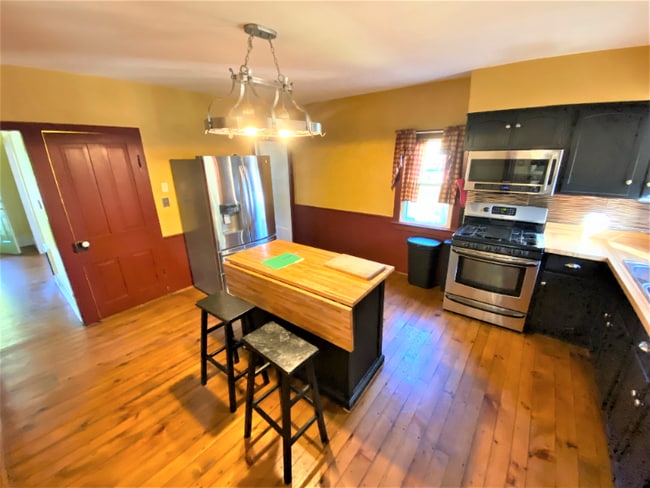 property at 672 Bloom St