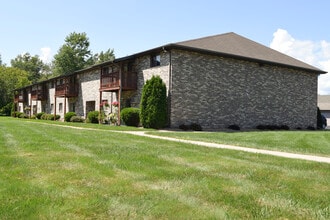 Meadows in Marinette, WI - Foto de edificio - Building Photo
