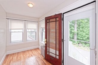 23-25-25 St James Terrace in Newton, MA - Building Photo - Building Photo