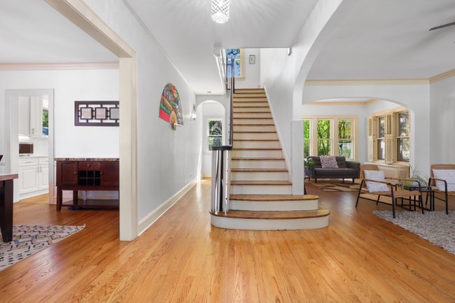 108 Girard Ave in Wilmette, IL - Building Photo - Building Photo