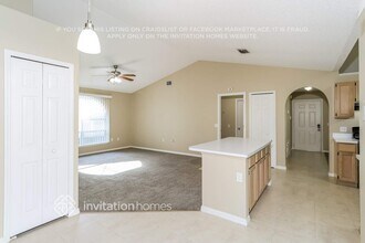 7681 Greenboro Dr in Melbourne, FL - Building Photo - Building Photo