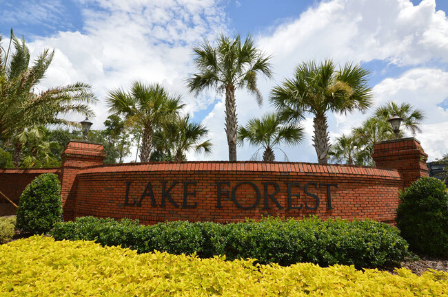 property at 630 Broadoak Loop