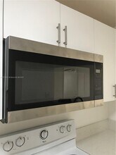 11235 SW 88th St, Unit 207E in Miami, FL - Foto de edificio - Building Photo