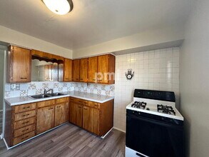 108 Osborn St in La Porte, IN - Building Photo - Building Photo