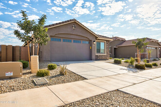 17036 W Artemisa Ave in Surprise, AZ - Building Photo - Building Photo