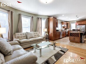 16 Fairmount Ave, Unit 2 in Somerville, MA - Building Photo - Building Photo