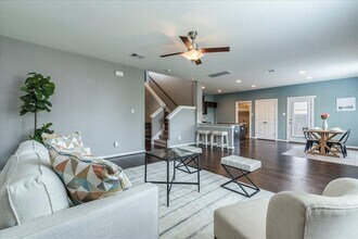 109 Pine Island Ln in Leander, TX - Building Photo - Building Photo