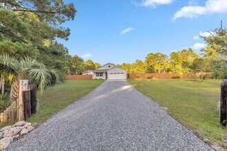 105 Penny Ln in Holly Ridge, NC - Building Photo - Building Photo