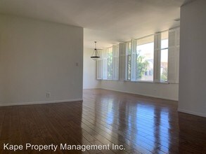 337 S Elm Dr in Beverly Hills, CA - Building Photo - Building Photo