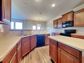 1703 Chadwick Dr in Cedar Hill, TX - Building Photo - Building Photo