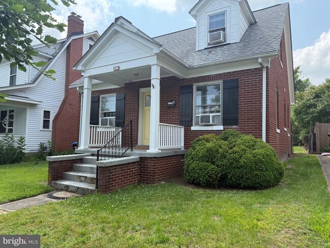 property at 814 Brompton St