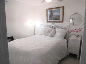 8035 NW 120th St in Reddick, FL - Foto de edificio - Building Photo