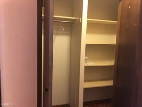 424 Elgin Ave-Unit -Unit 6 in Forest Park, IL - Building Photo - Building Photo