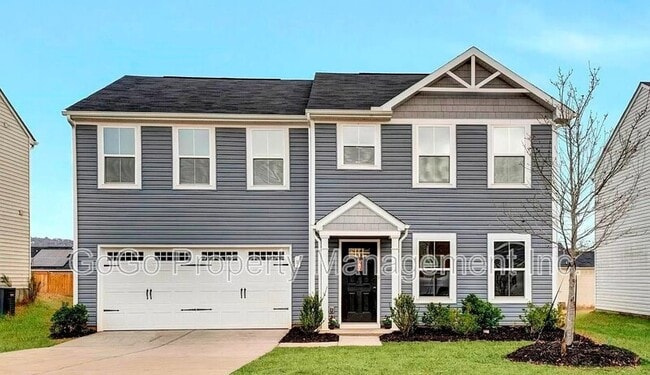 property at 8 Torrington Dr