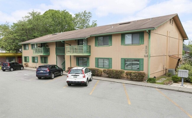 3765 Crown Point Rd