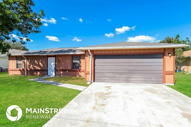 property at 647 Pampas St NW